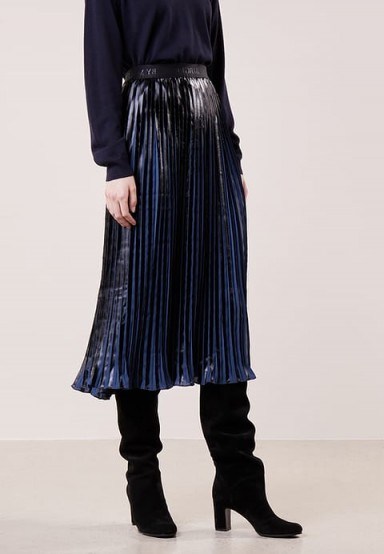 By Malene Birger CORNELIAS Pleated skirt blue | midi skirts - flipped