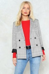 NASTY GAL Check Your Facts Blazer – large checked blazers – boxy jackets