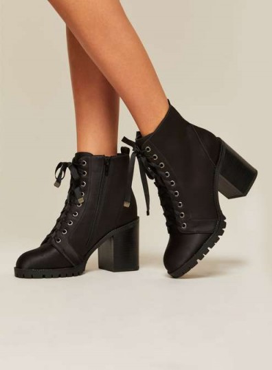 Miss Selfridge DESTINY Satin Lace Ankle Boots – black chunky heels