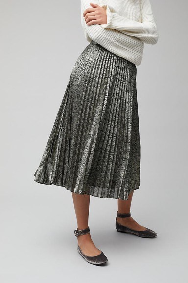 Elmsland Nadine Snake Print Pleated Metallic Skirt | shiny grey midi skirts - flipped