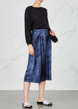 VINCE Navy marble-print silk satin skirt ~ navy-blue draped front pleated midi skirts - flipped