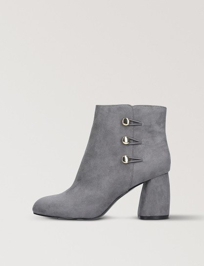 NINE WEST Kerrylee ankle boots / grey chunky heeled boot / winter style - flipped