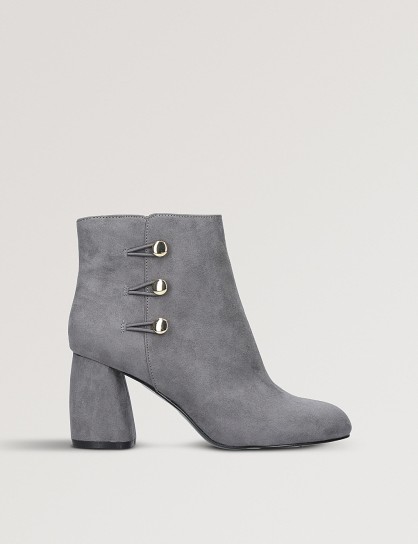 NINE WEST Kerrylee ankle boots / grey chunky heeled boot / winter style