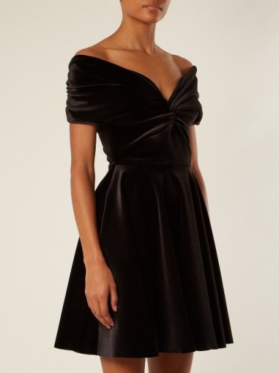 EMILIO DE LA MORENA Off-the-shoulder velvet dress – vintage style glamour – chic lbd - flipped