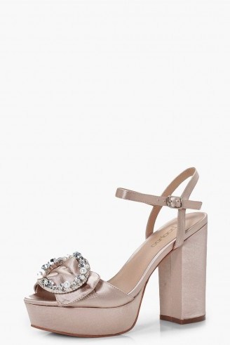 boohoo Ruby Brooch Detail Platform Heels – blush-pink platforms – chunky vintage style party shoes - flipped