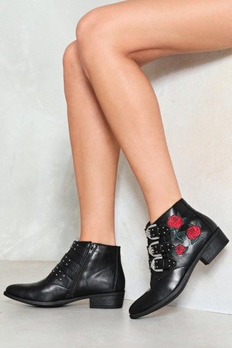 NASTY GAL Run for the Roses Vegan Leather Ankle Boot / black floral buckle boots - flipped