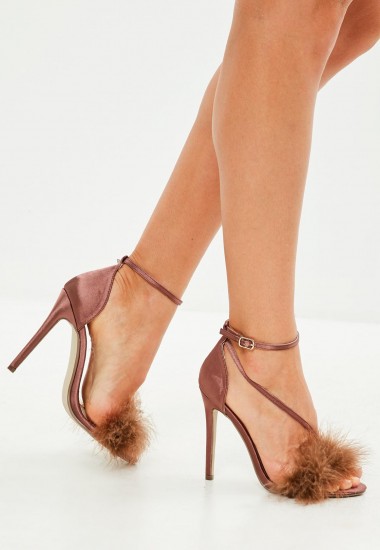 MISSGUIDED pink feather asymmetric sandals – fluffy party heels