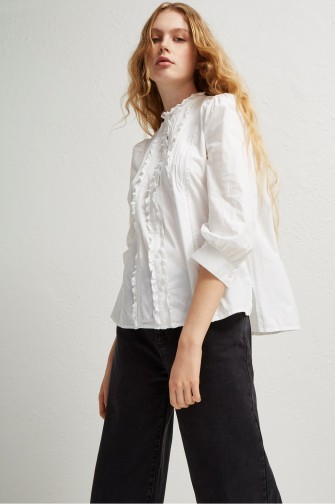 French Connection ARMONA COTTON FEMINIE SHIRT SUMMER WHITE – romantic frilled shirts