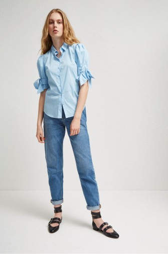 French Connection EASTSIDE COTTON BOW SHIRT DREAM BLUE / feminine tie sleeve shirts