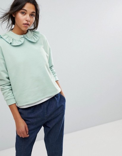 Max&Co Ruffle Sweatshirt | ruffled collar sweatshirts