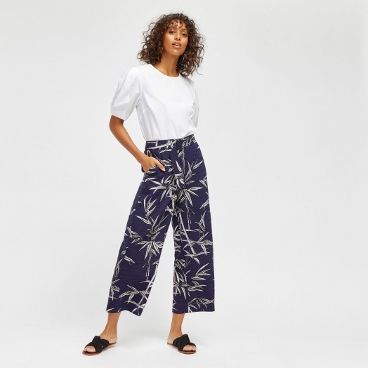 WAREHOUSE BAMBOO TROUSER / blue leaf print cropped trousers