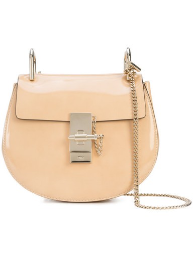 CHLOÉ small Drew nude patent leather shoulder bag.
