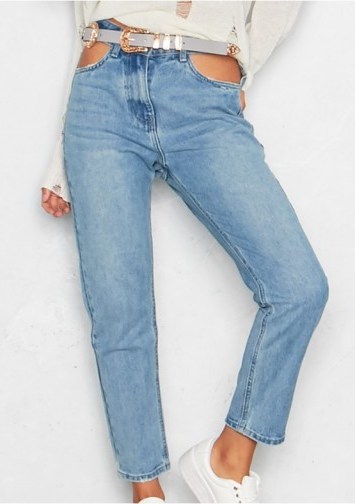 MISSYEMPIRE Danika Denim Cut Out Pocket Mom Jeans - flipped