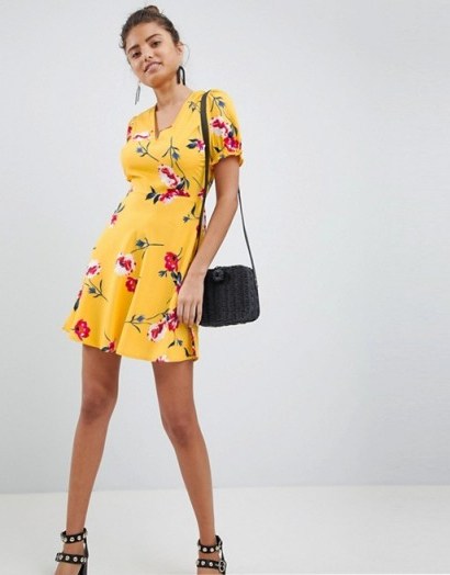 PrettyLittleThing Floral Lace Up Detail Dress – yellow fit and flare dresses - flipped