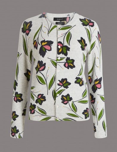AUTOGRAPH Pure Cashmere Floral Print Cardigan / soft luxurious cardigans / M&S knitwear - flipped