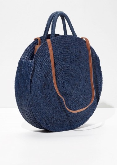 & OTHER STORIES Straw Circle Bag. ROUND BLUE WOVEN BAGS - flipped