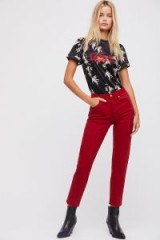 Levi’s Wedgie Icon High Rise Jeans in Deep Red Dahlia | frayed denim