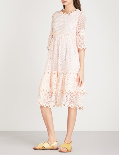 MAJE Roso guipure lace dress in rose – pale pink empire dresses