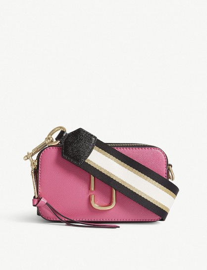 MARC JACOBS Snapshot leather camera bag in tulip pink – mini crossbody bags