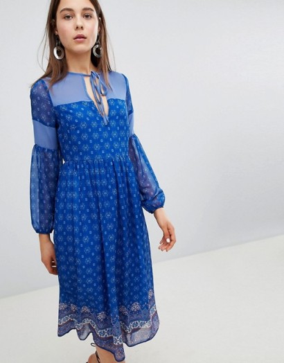 New Look Border Print Midi Dress | blue boho dresses | spring style fashion