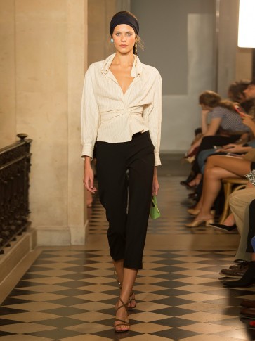 JACQUEMUS Revers black tailored cropped trousers ~ chic crop leg pants