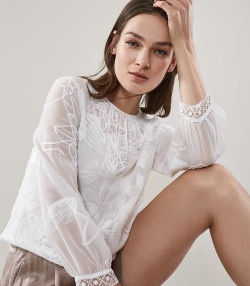 REISS ROSIE FLORAL LACE TOP WHITE ~ embroidered gathered neckline blouses - flipped