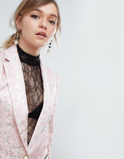 Sister Jane Tailored Blazer In Gold Leaf Jacquard in Dusty Pink – luxe jackets
