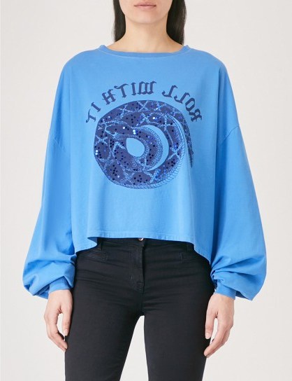 THE KOOPLES Roll With It cotton-jersey top – blue slogan tops - flipped