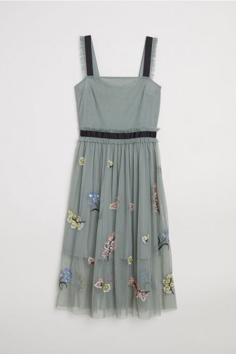 H&M Tulle dress with embroidery dusky green / floral dresses - flipped