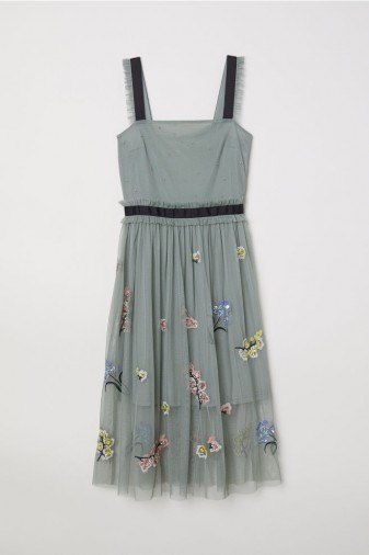 H&M Tulle dress with embroidery dusky green / floral dresses
