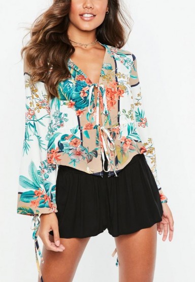 Missguided white oriental print tie front blouse | flared sleeve floral blouses