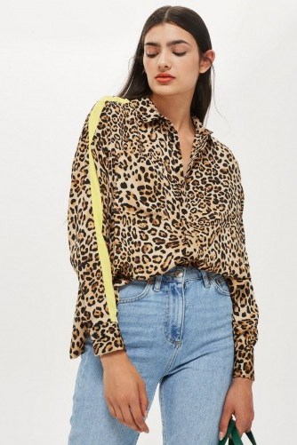 TOPSHOP Animal Print Side Striped Shirt – casual glamour - flipped
