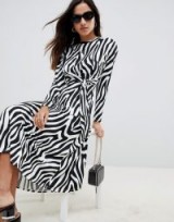 ASOS DESIGN Tie Waist Maxi Dress In Zebra Print – monochrome – black and white