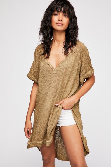 We The Free Diego Tee in Taupe | oversized slouchy tops