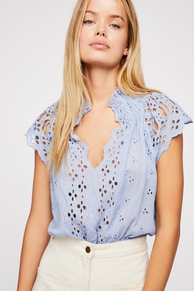 Free People – FP One Uliya Top Chambray | light blue cut out tops - flipped