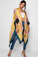 boohoo Maria Woven Floral Contrast Kimono – yellow – kimonos – day to night – flowers