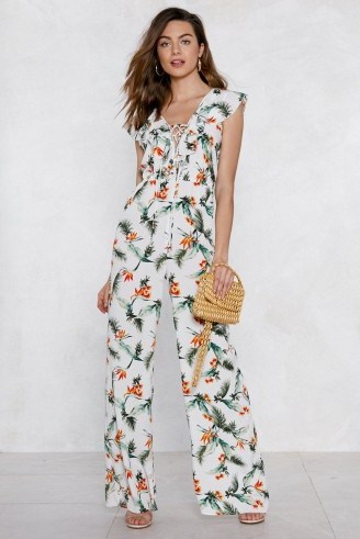 Nasty Gal Plant Touch This Palm Jumpsuit | summer holiday style - flipped