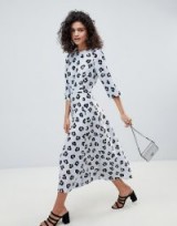 ASOS DESIGN jacquard maxi dress in animal print – summer glamour