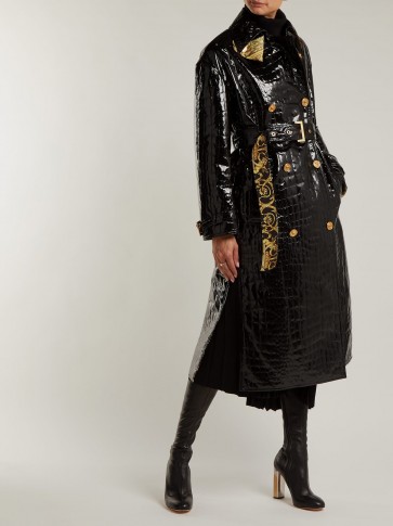 VERSACE Baroque print-lined crocodile-effect coat ~ black high-shine coats
