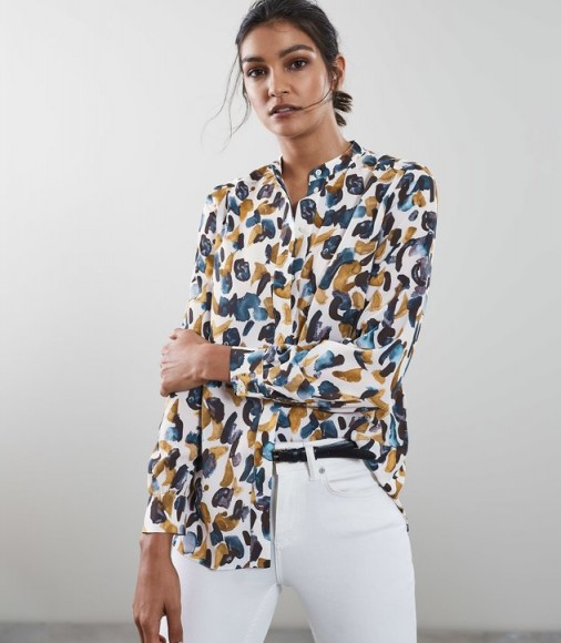 REISS GISELLE ABSTRACT PRINT BLOUSE BLUE ~ essential shirts