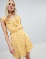 Jack Wills Frill Floral Printed Dress in Yellow | vintage style summer fashion