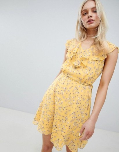 Jack Wills Frill Floral Printed Dress in Yellow | vintage style summer fashion - flipped