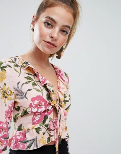 Missguided Petite Floral Tie Front Ruffle Blouse in pink – summer florals - flipped