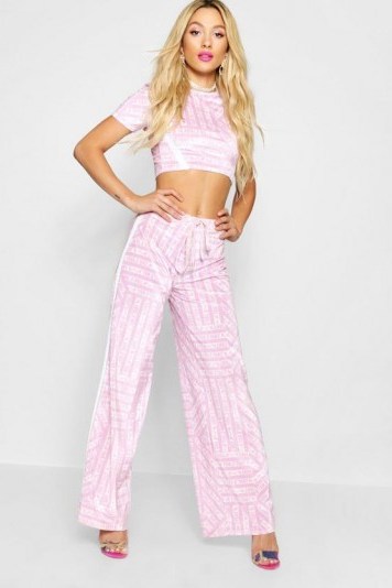 Paris Hilton x boohoo Printed Velour Trousers in Pink – celebrity inspired fashion - flipped