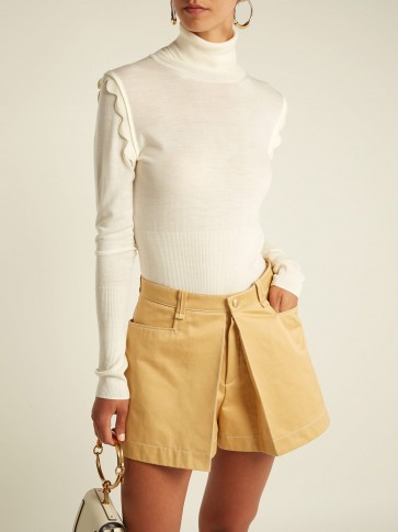 CHLOÉ Scallop-trimmed ivory wool sweater ~ chic knitwear