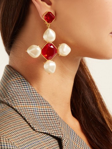 OSCAR DE LA RENTA Baroque faux-pearl and crystal drop earrings ~ large red and white crosses