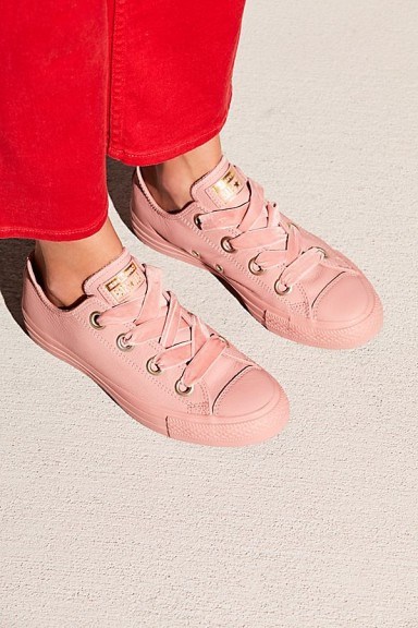 Converse Big Eyelets Velvet Low Top Chuck in Rust Pink / sports luxe sneakers - flipped