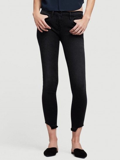 FRAME Le Skinny de Jeanne Crop Release Cut Hem in Micoy | black denim skinnies | cropped jeans - flipped