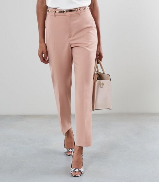 REISS LILLI TAPERED TAILORED TROUSERS APRICOT ~ feminine style ~ chic summer look - flipped