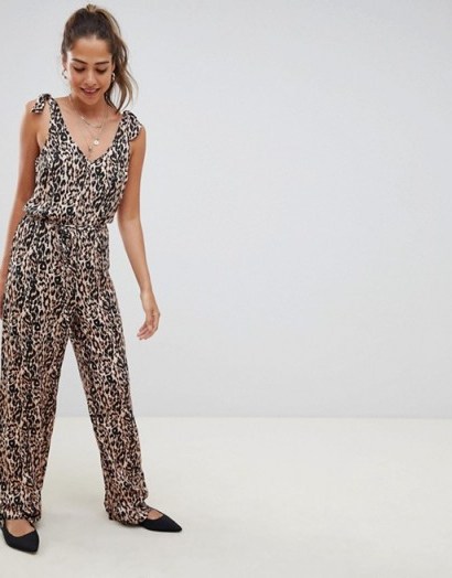 Miss Selfridge jumpsuit with tie strap detail in leopard print – summer glamour - flipped